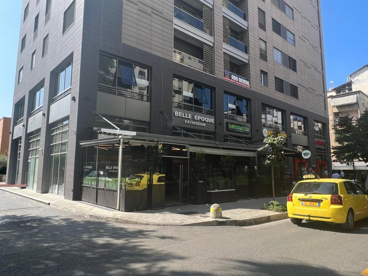 Leilighet Amla Downtown Elegance Tiranë